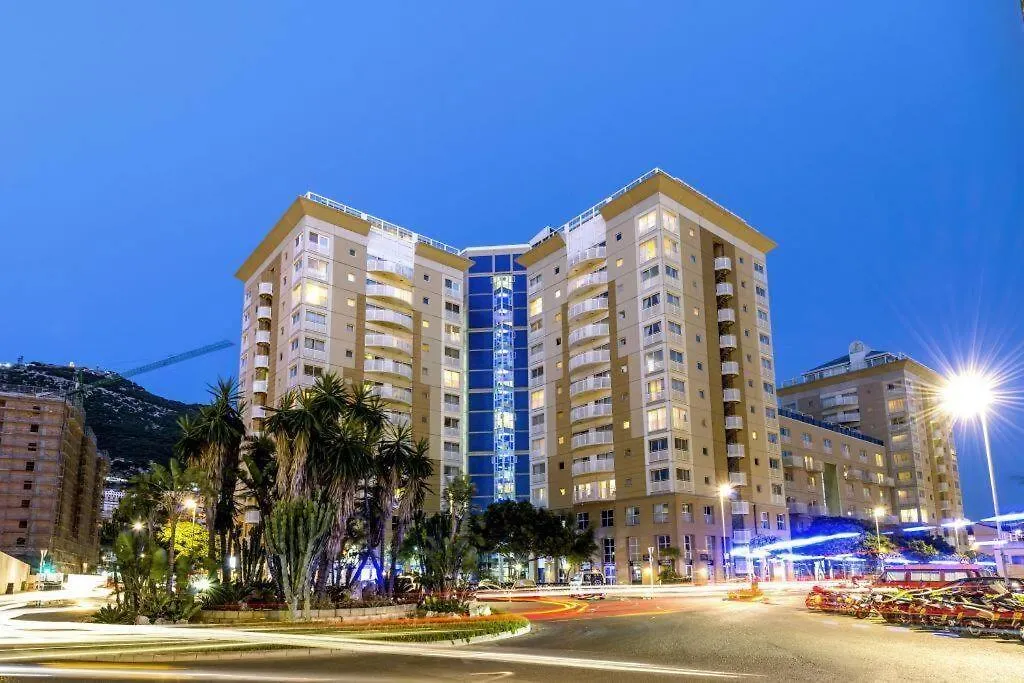Central & Spacious 1Br W Pool Gibraltar