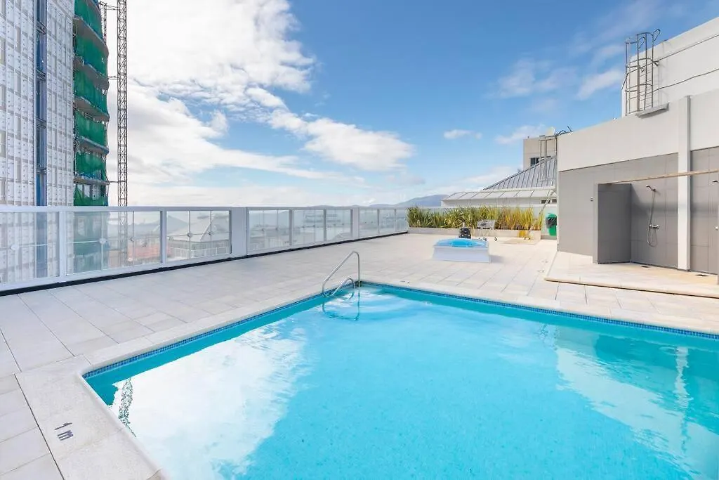Central & Spacious 1Br W Pool Gibraltar